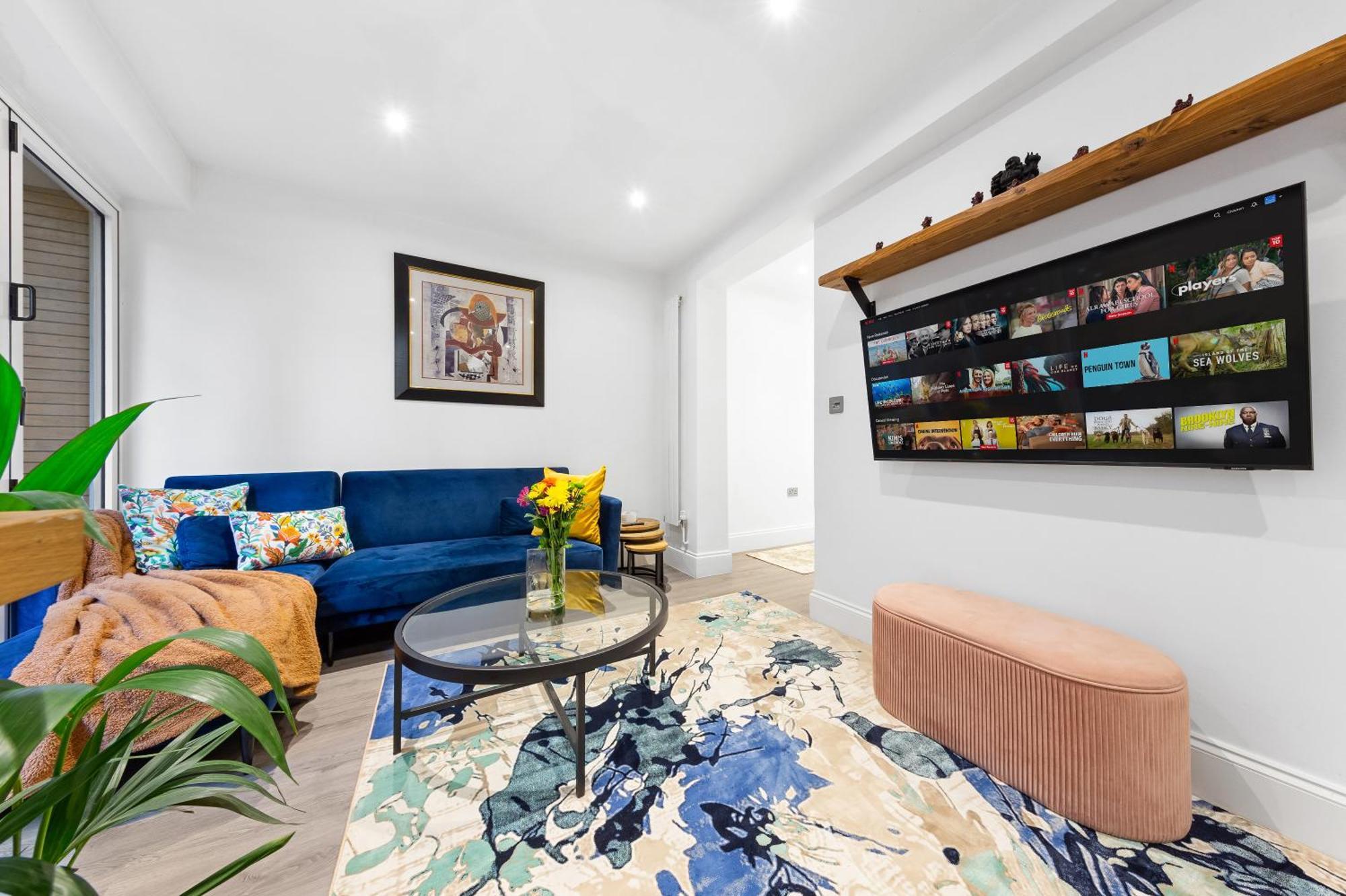 Modern 1 Bed Flat In Barnes Near River Thames *