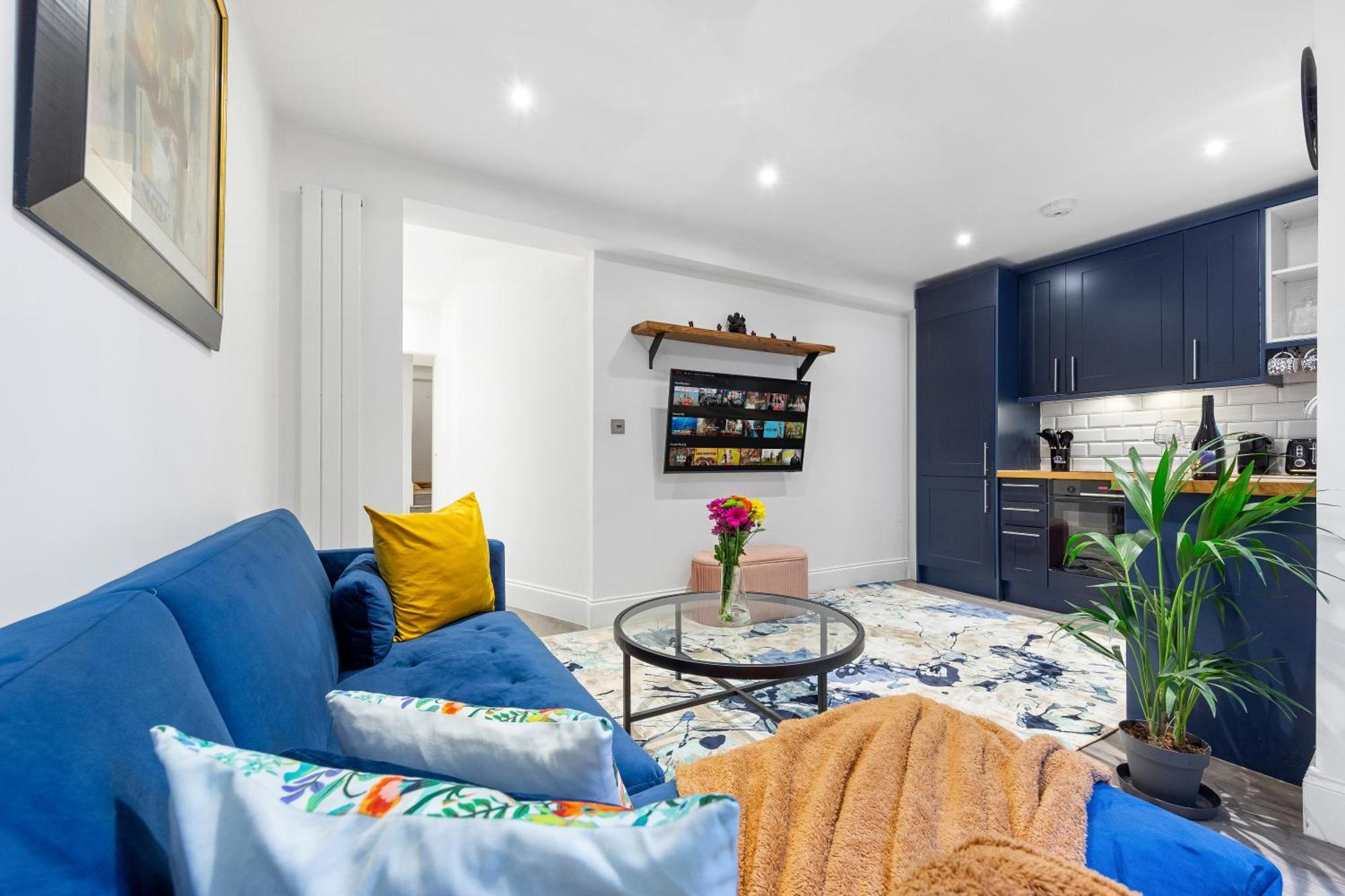 Modern 1 Bed Flat In Barnes Near River Thames Londra