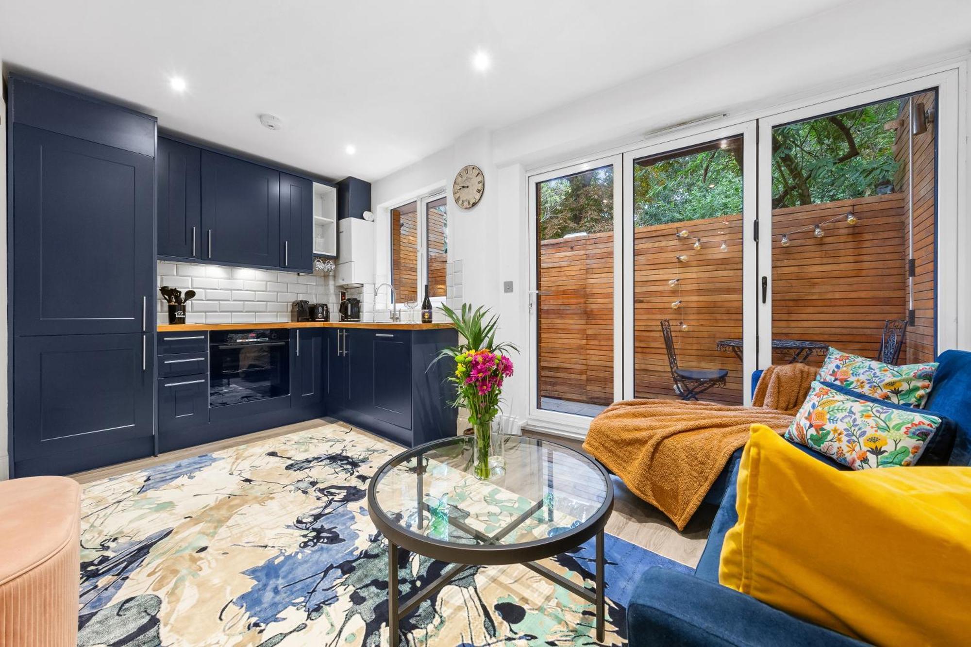 Modern 1 Bed Flat In Barnes Near River Thames Appartamento
