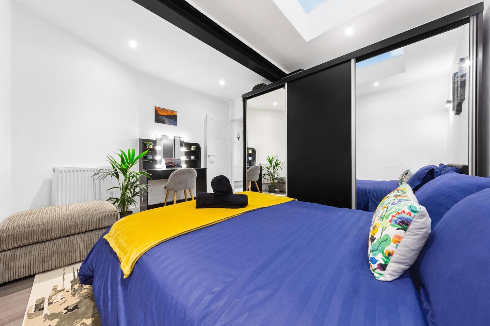 Modern 1 Bed Flat In Barnes Near River Thames Appartamento Londra
