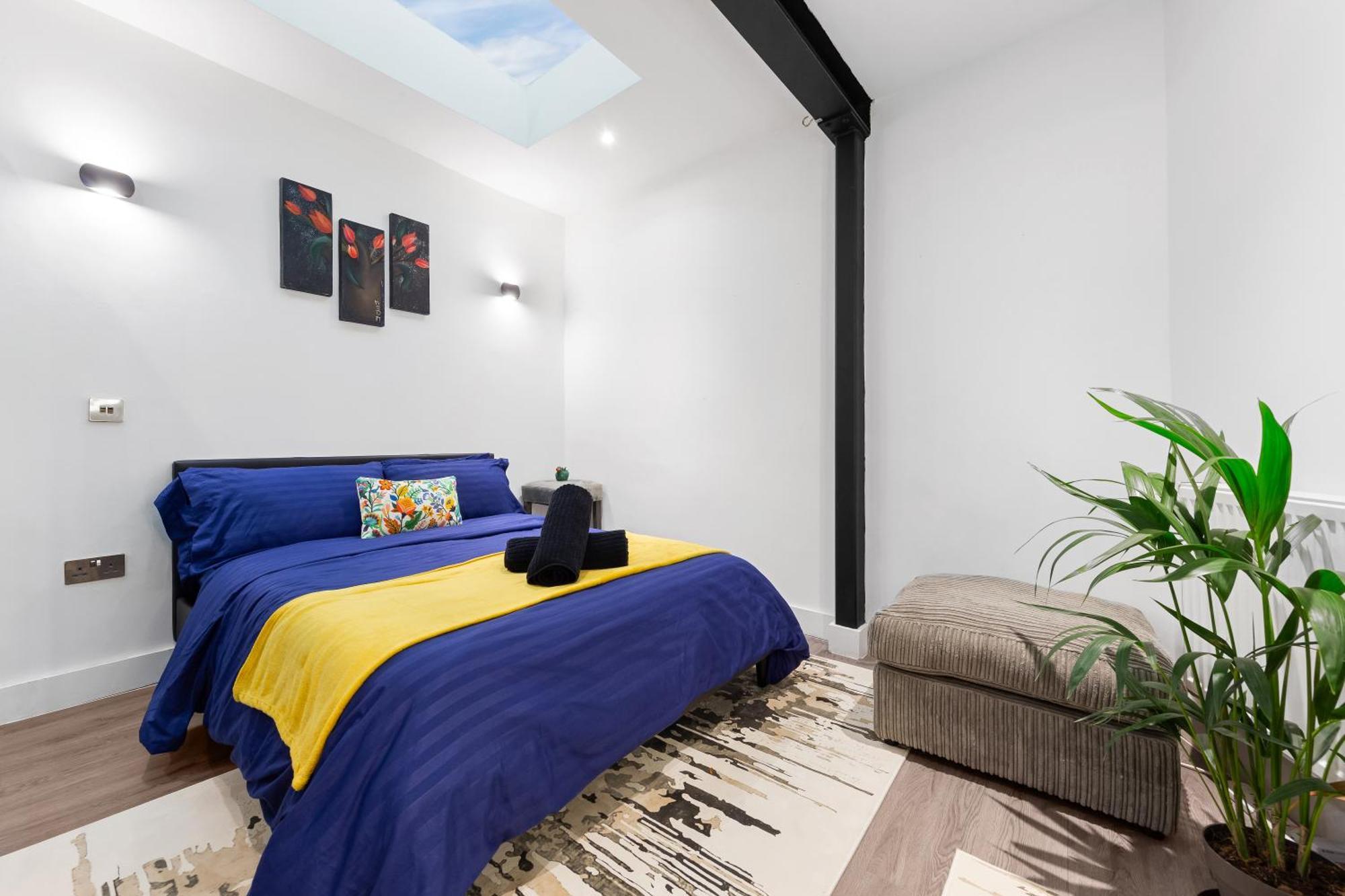 Modern 1 Bed Flat In Barnes Near River Thames